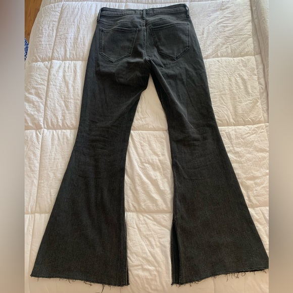Hollister Black High Rise Flare Jeans | W29 L31 9R - Picture 2 of 3